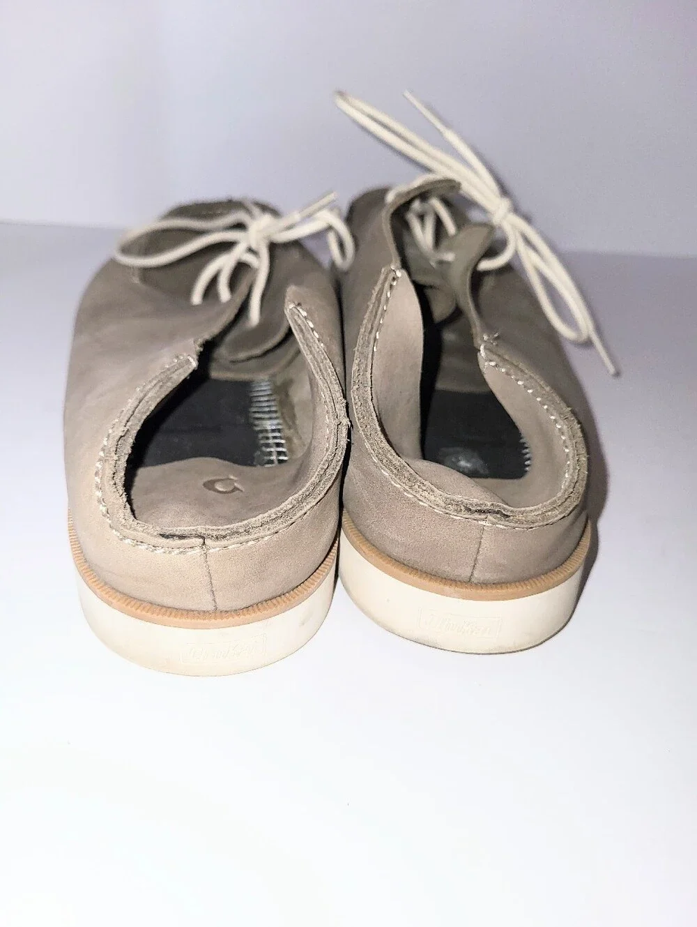 OluKai men taupe